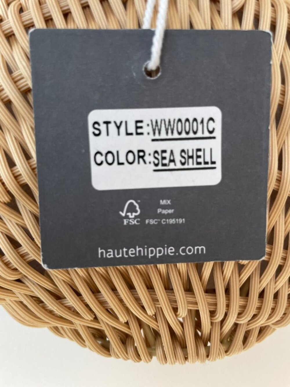 Haute Hippie Woven Rattan Sea Shell Bag Gold Shell Chain Fabric Lining NWT - Picture 6 of 6